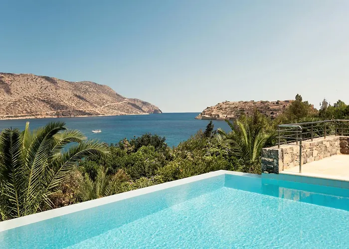 Phaea Blue - Small Luxury s Of The WorldSpa Hotel